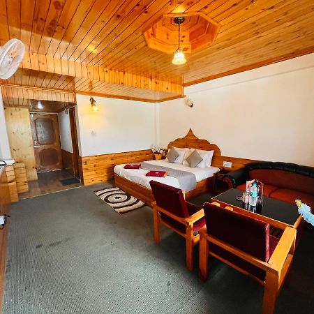Hotel Hollywood - Top Rated & Most Awarded Property In Manali Exterior photo